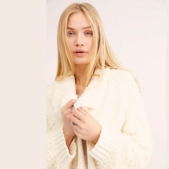 FREE PEOPLE DANDELION WISH CARDI CARDIGAN SWEATER - Picture 2 of 3